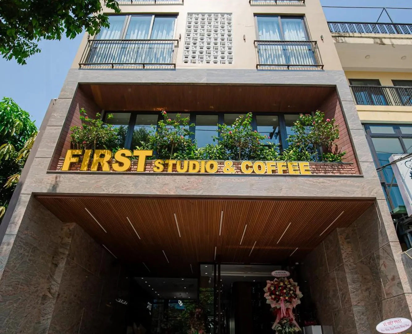 First Studio Hotel Da Nang