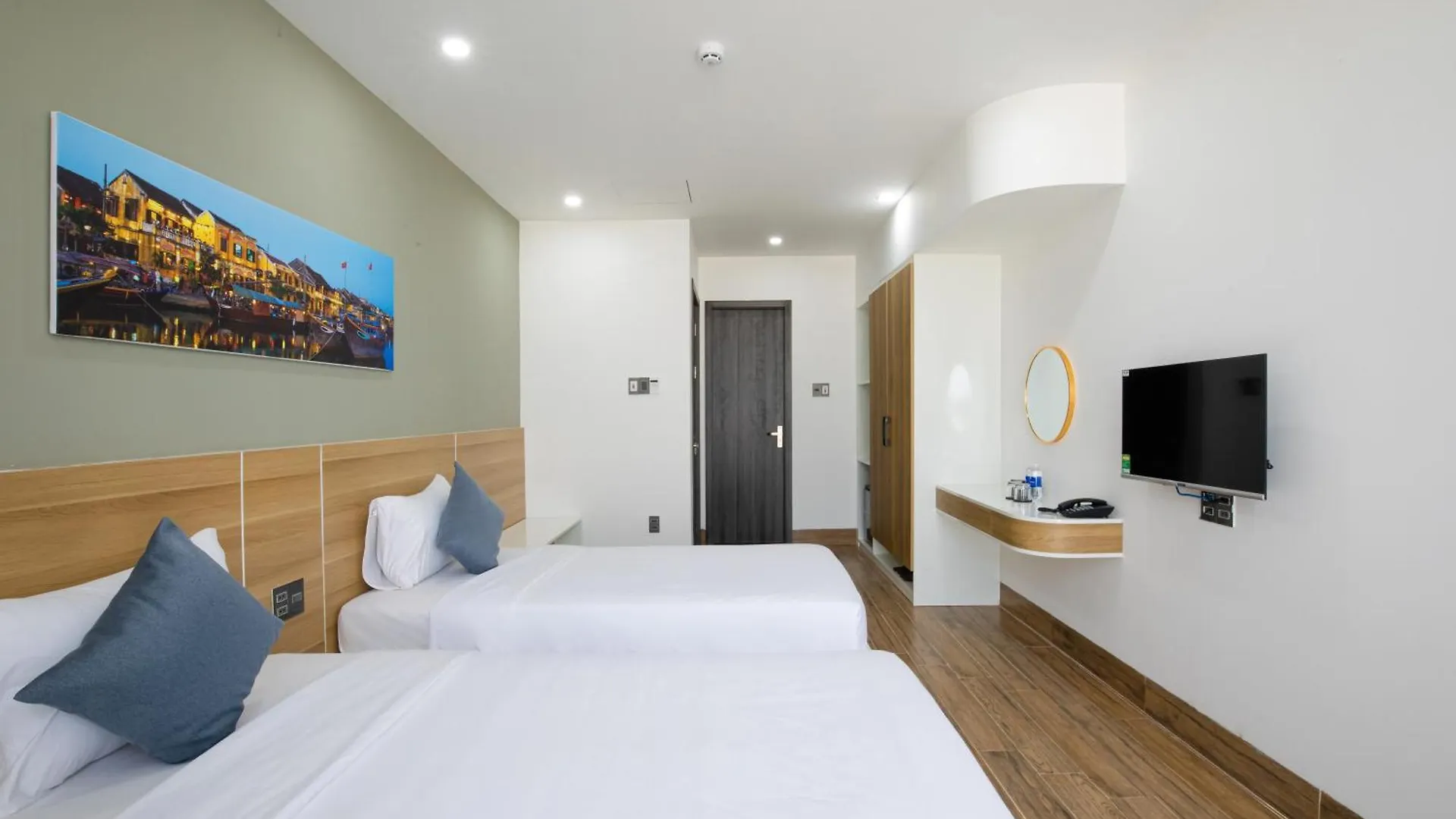 ***  First Studio Hotel Da Nang Vietnam